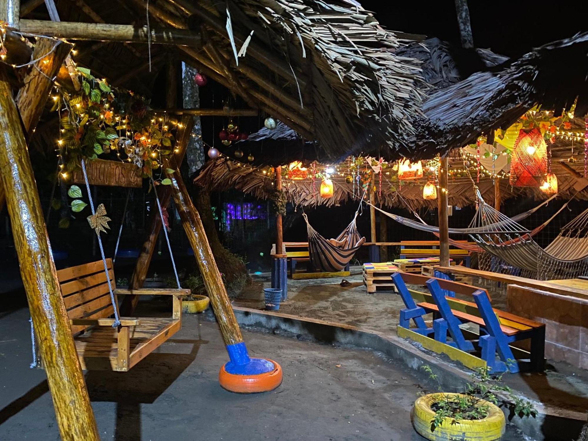 Acuarios Hostal Playa Ladrilleros Екстериор снимка
