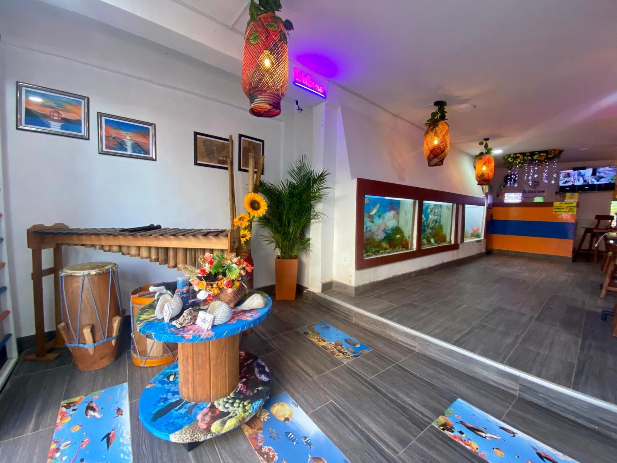 Acuarios Hostal Playa Ladrilleros Екстериор снимка