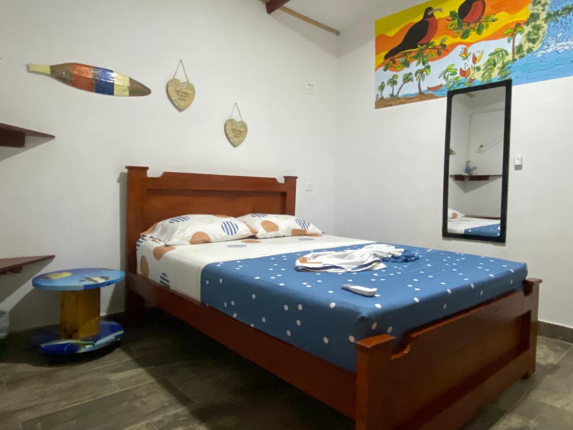 Acuarios Hostal Playa Ladrilleros Екстериор снимка