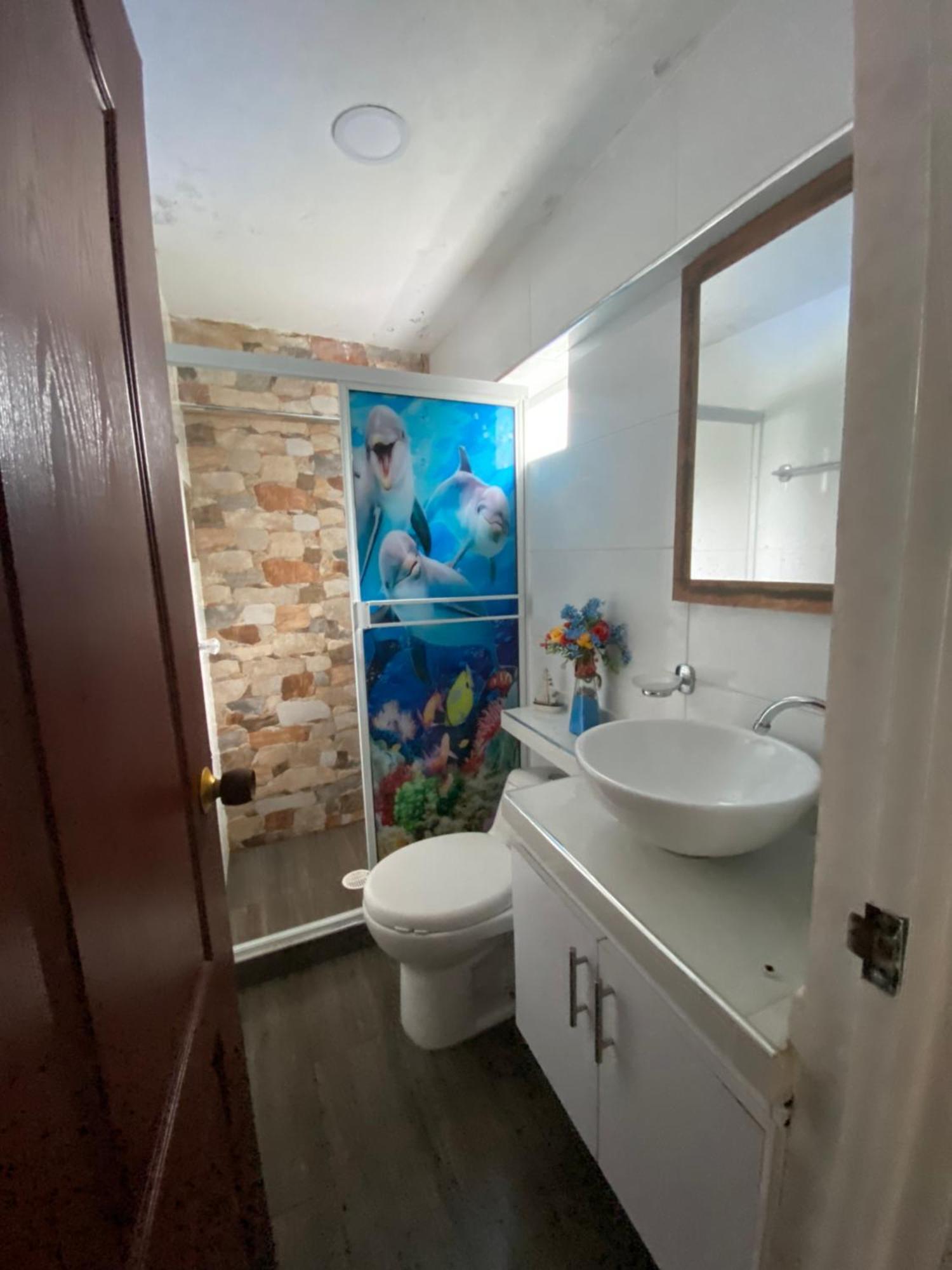 Acuarios Hostal Playa Ladrilleros Екстериор снимка
