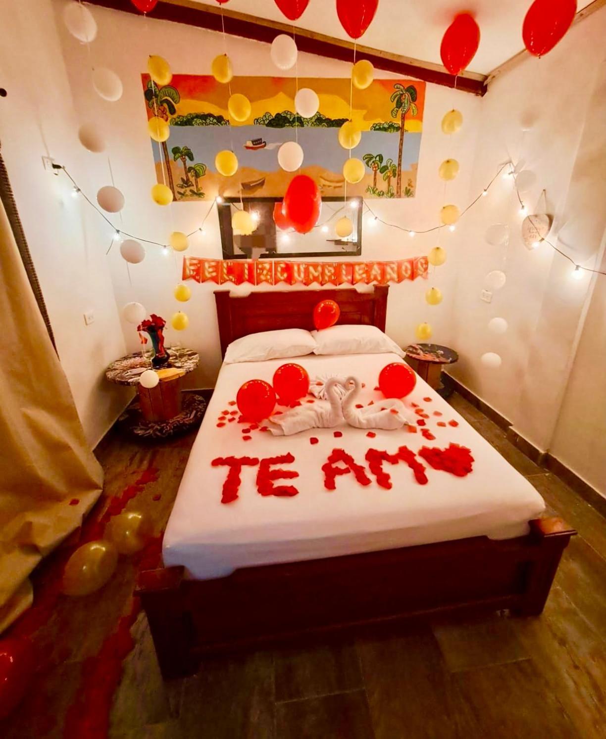 Acuarios Hostal Playa Ladrilleros Екстериор снимка
